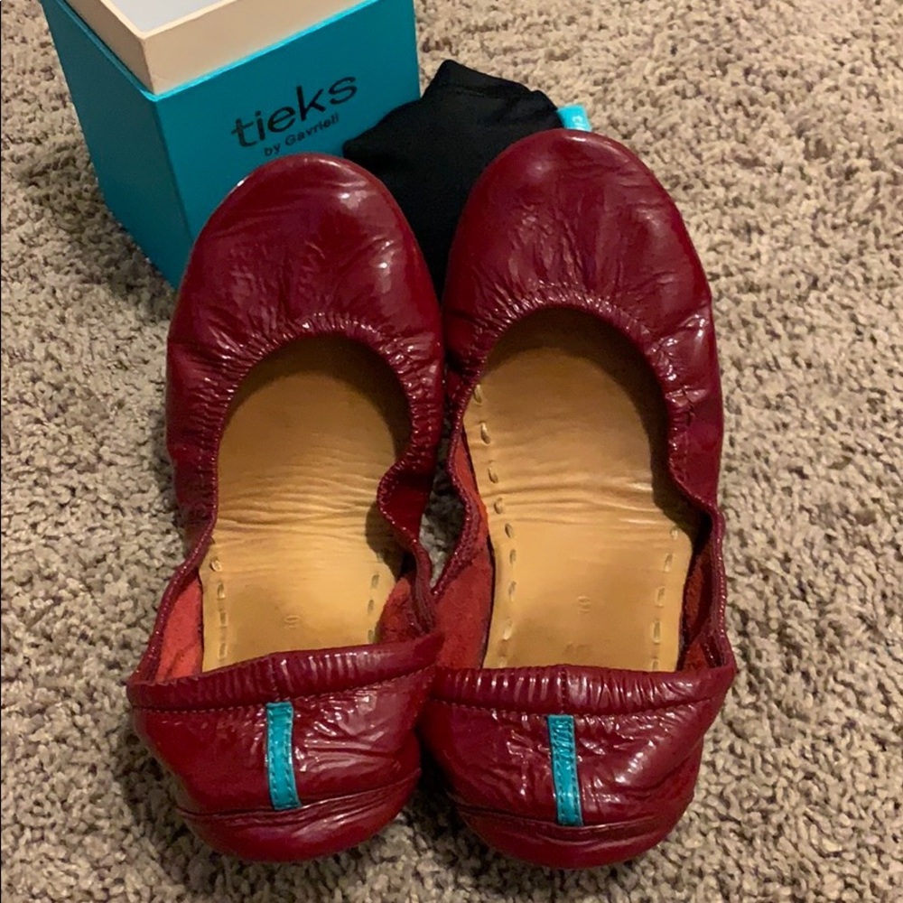 Ruby Red Tieks size 10